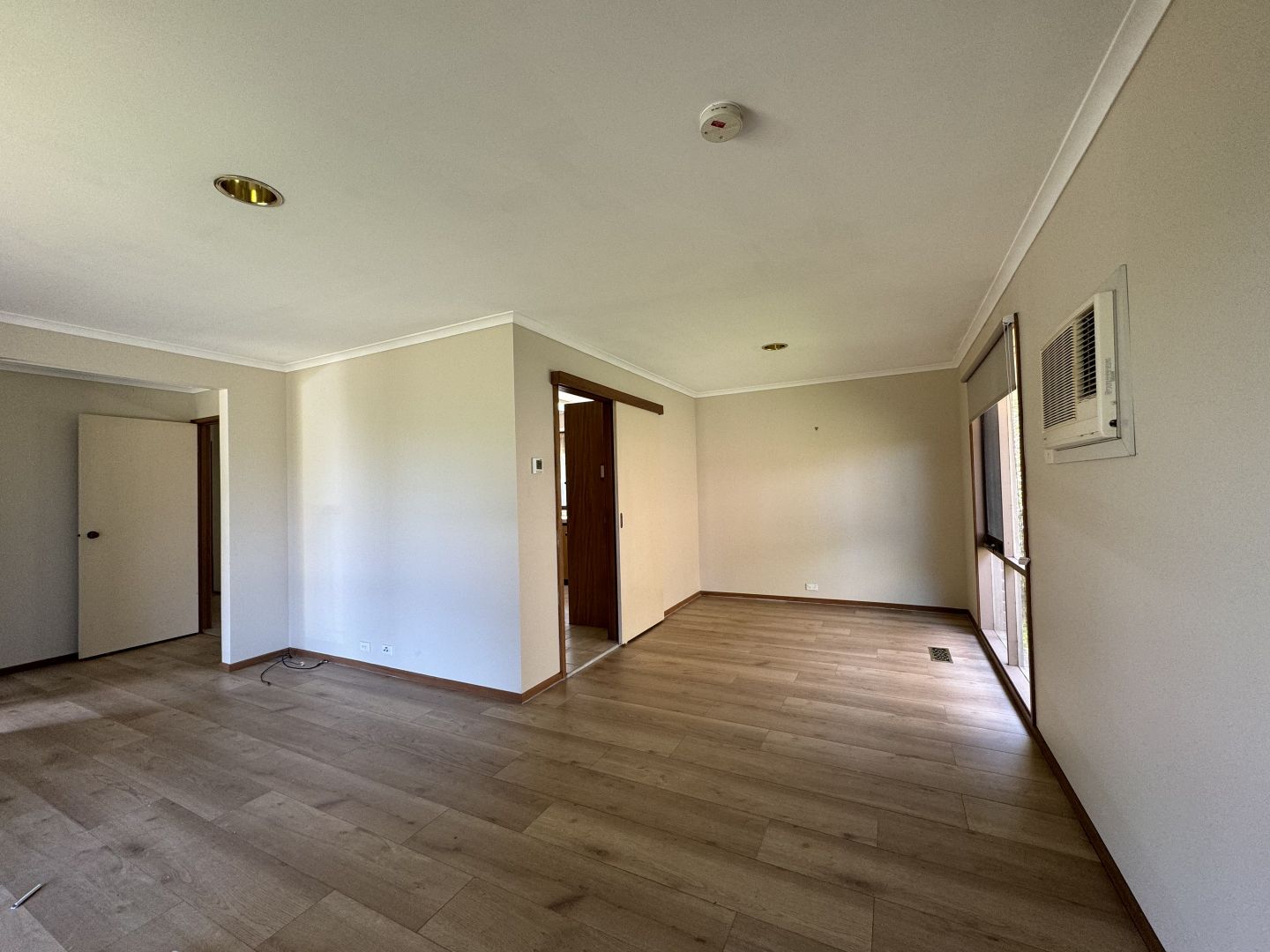 4 Andersons Creek Rd, Doncaster East VIC 3109 House For Rent 580