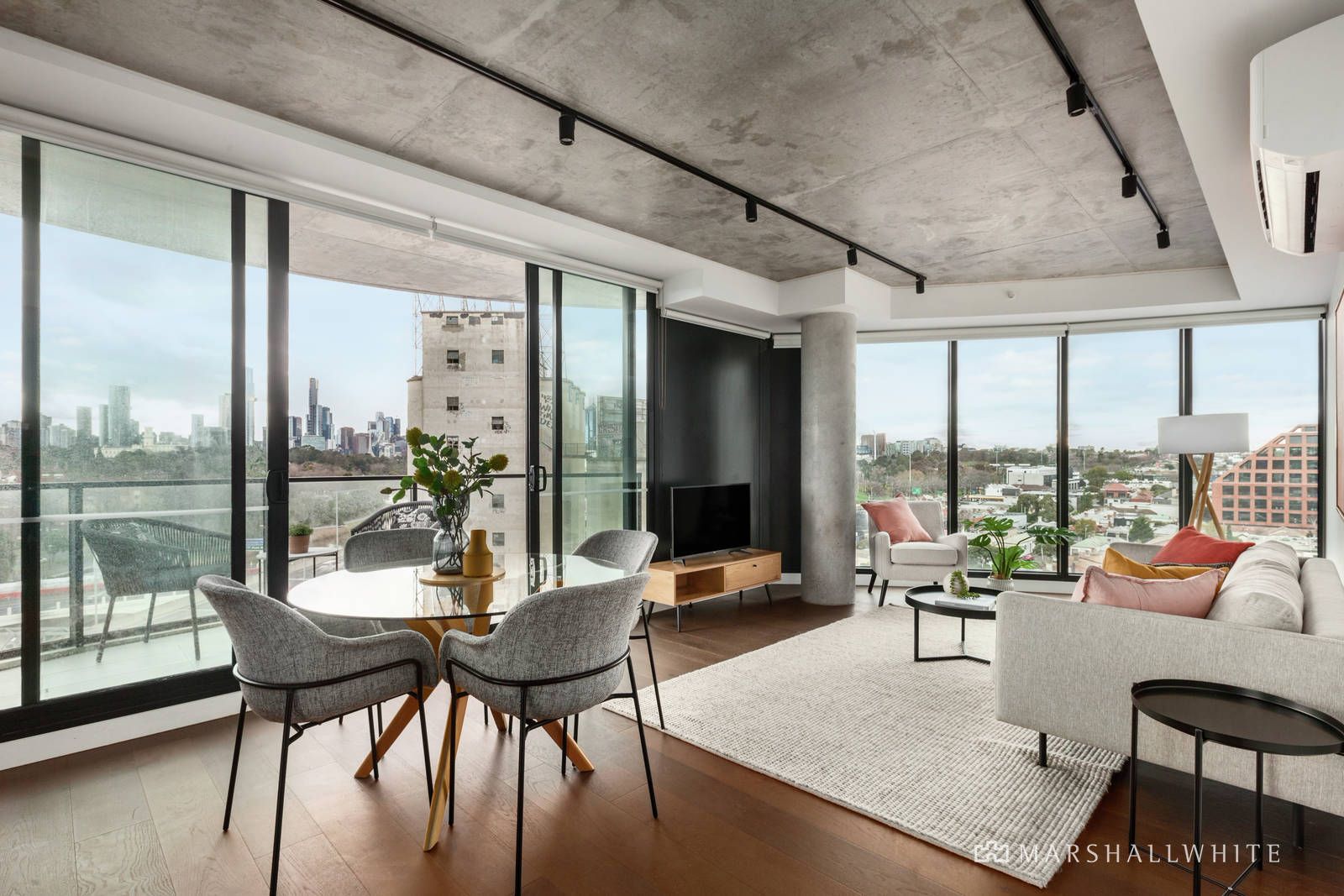 806/154 Cremorne Street, Cremorne VIC 3121, Image 2