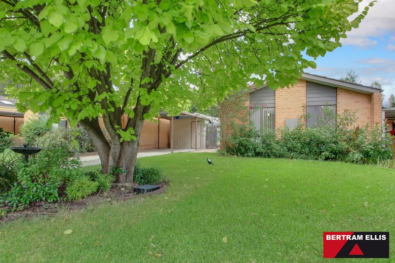 25 Pimpampa Close, Isabella Plains ACT 2905, Image 0