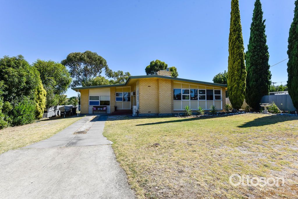 31 Aitchison Avenue, Naracoorte SA 5271, Image 0