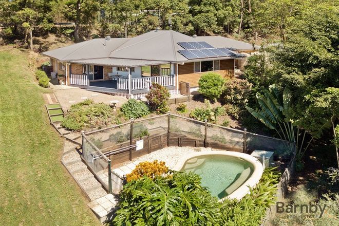 Picture of 33 Towen Mount Rd, TOWEN MOUNTAIN QLD 4560