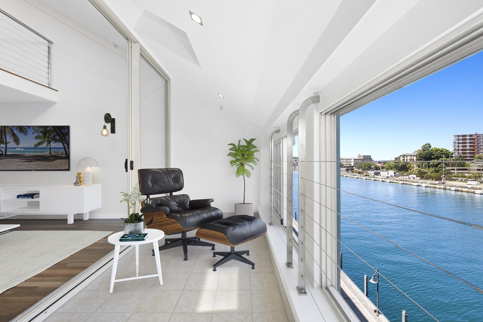 530/6 Cowper Wharf Road, Woolloomooloo NSW 2011, Image 2