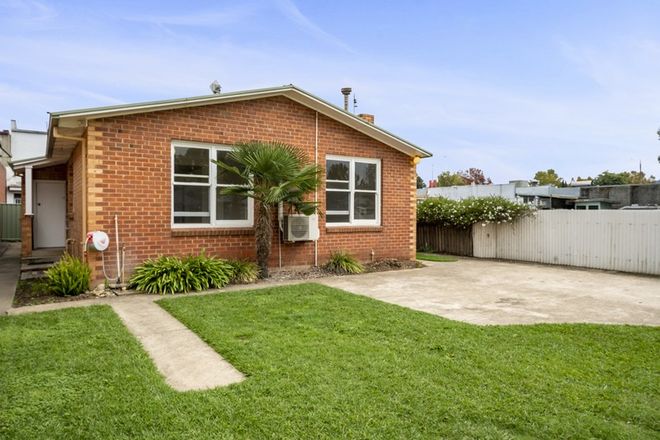 Picture of 12 Rayner Street, MYRTLEFORD VIC 3737