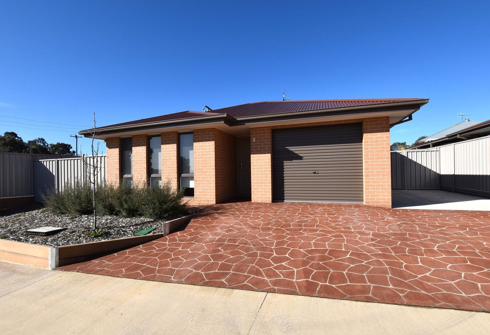 3 bedrooms Townhouse in 5/20 Morton Avenue YASS NSW, 2582