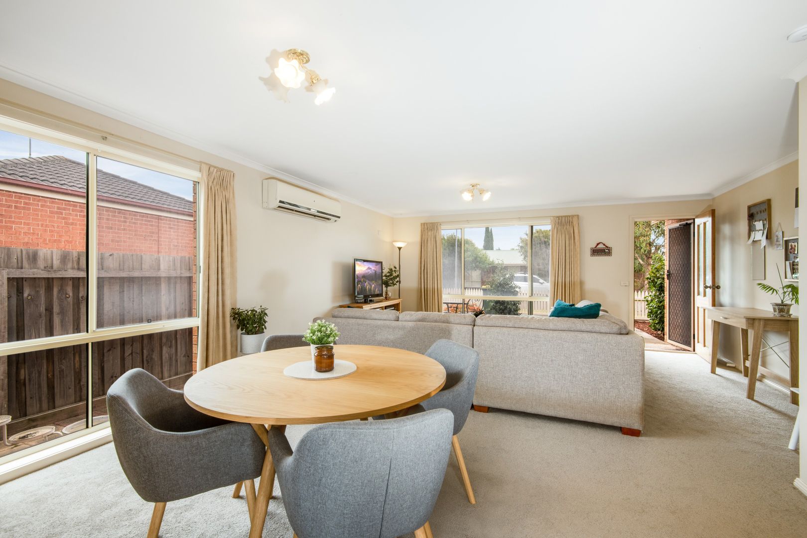 1/5 Waratah Place, Grovedale VIC 3216, Image 2