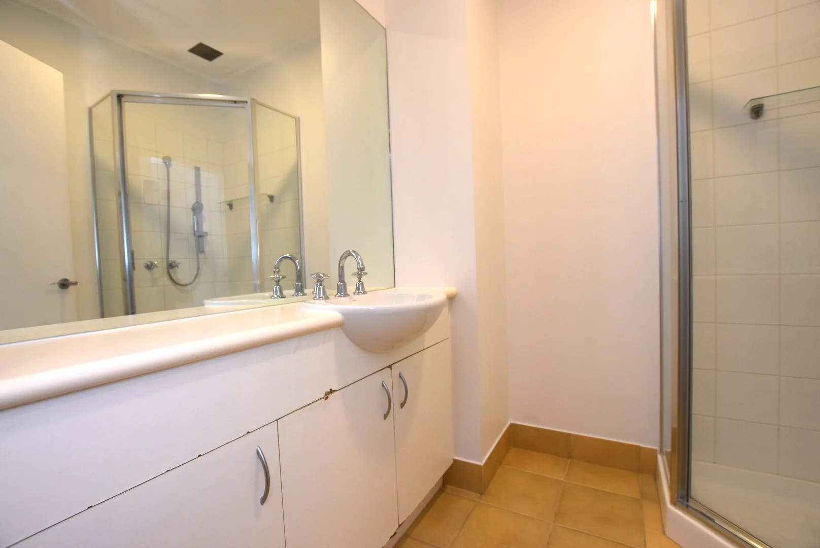 Additional image 6 of 1906/570 Lygon Street, Carlton VIC 3053