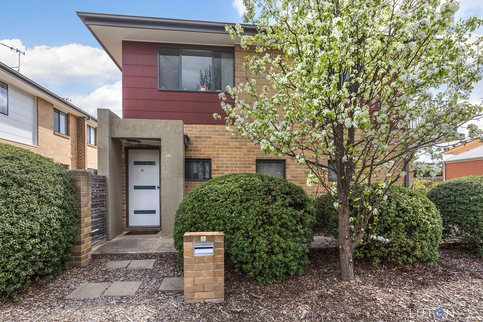 2/2 Alice Berry Street, Forde ACT 2914, Image 0