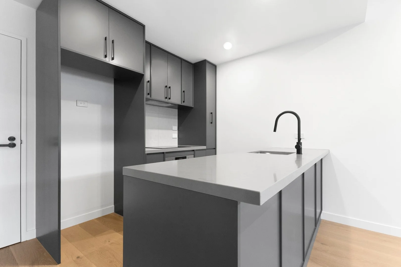 218/83 Sutton Street, North Melbourne VIC 3051