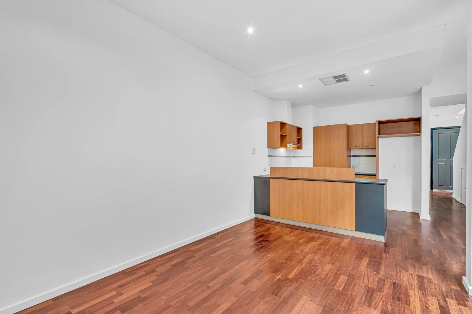 Additional image 2 of 16 Heaslip Cl, Adelaide SA 5000