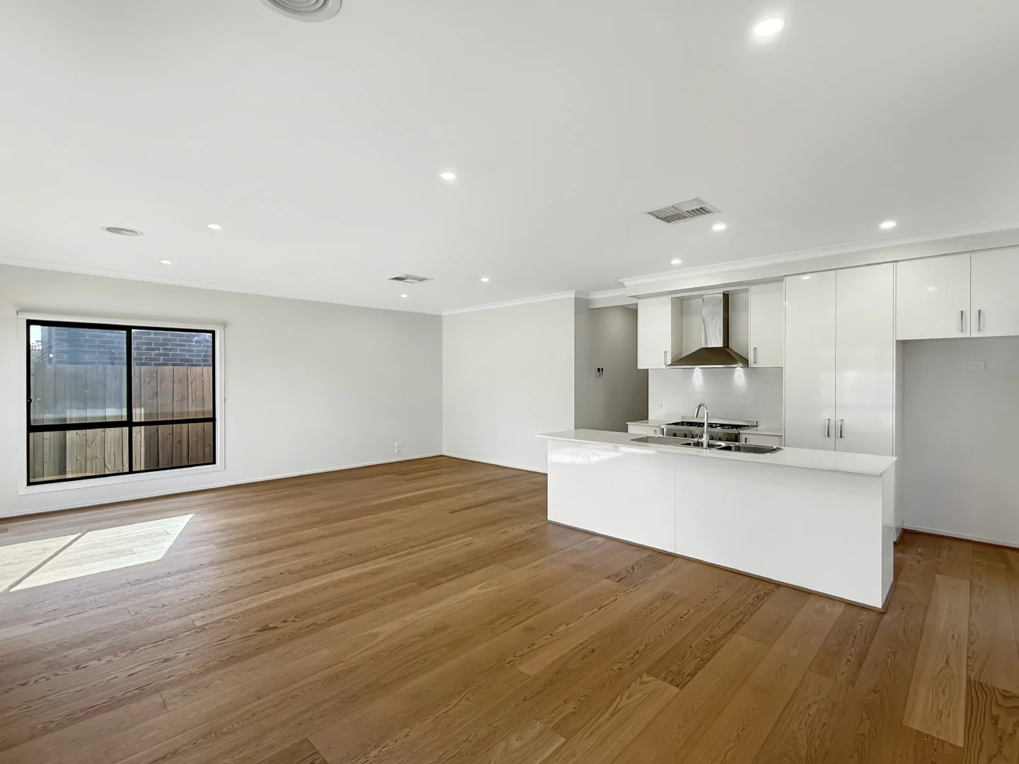 Additional image 5 of 30 Leandon Avenue, Wollert VIC 3750