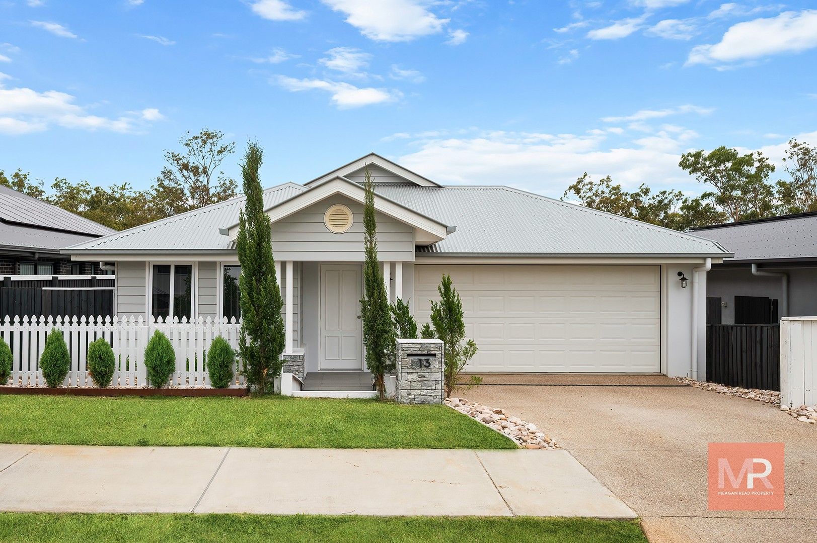 3 bedrooms House in 13 Saunders Drive FLAGSTONE QLD, 4280