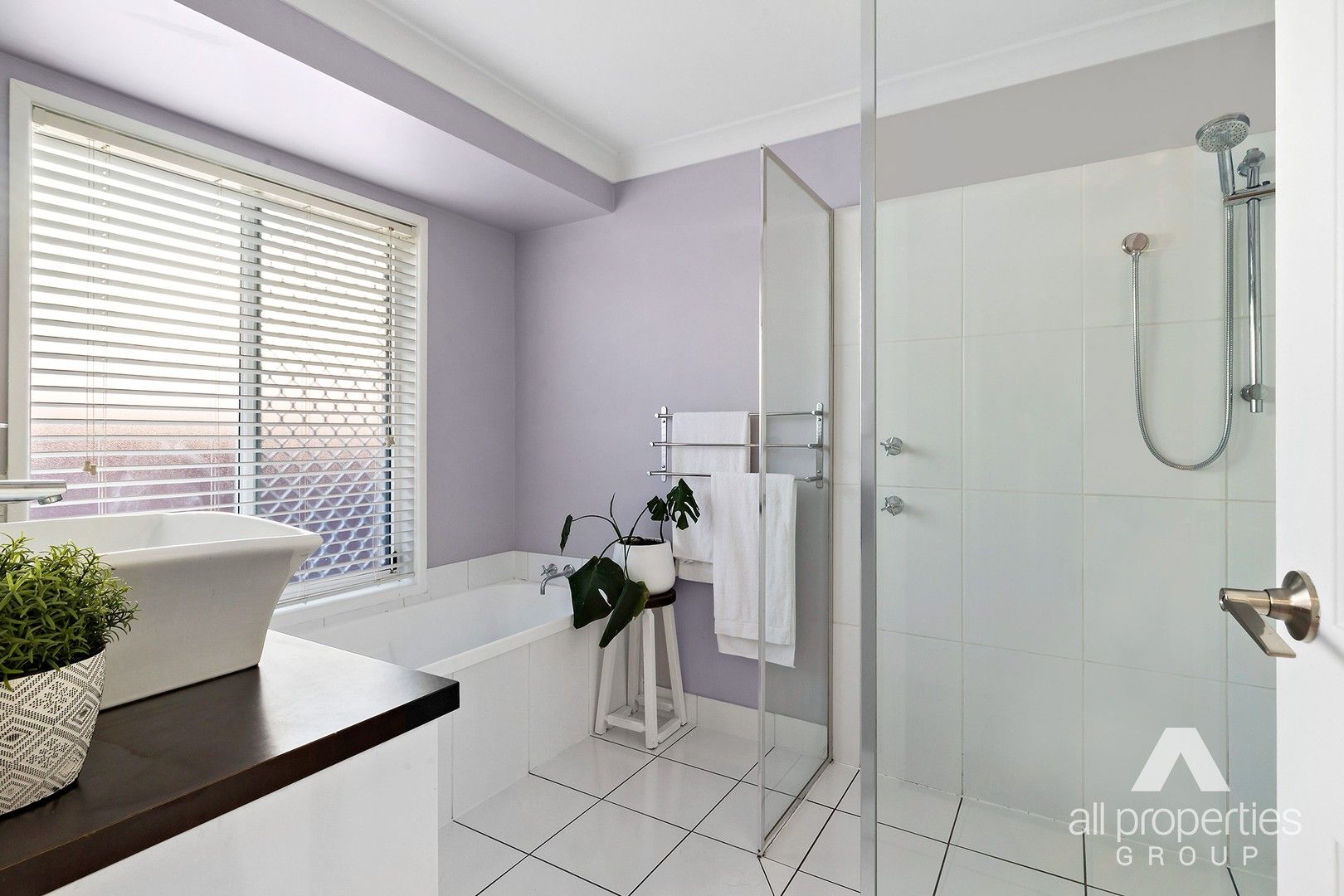 4 bedrooms House in 4 Chatfield Street EDENS LANDING QLD, 4207