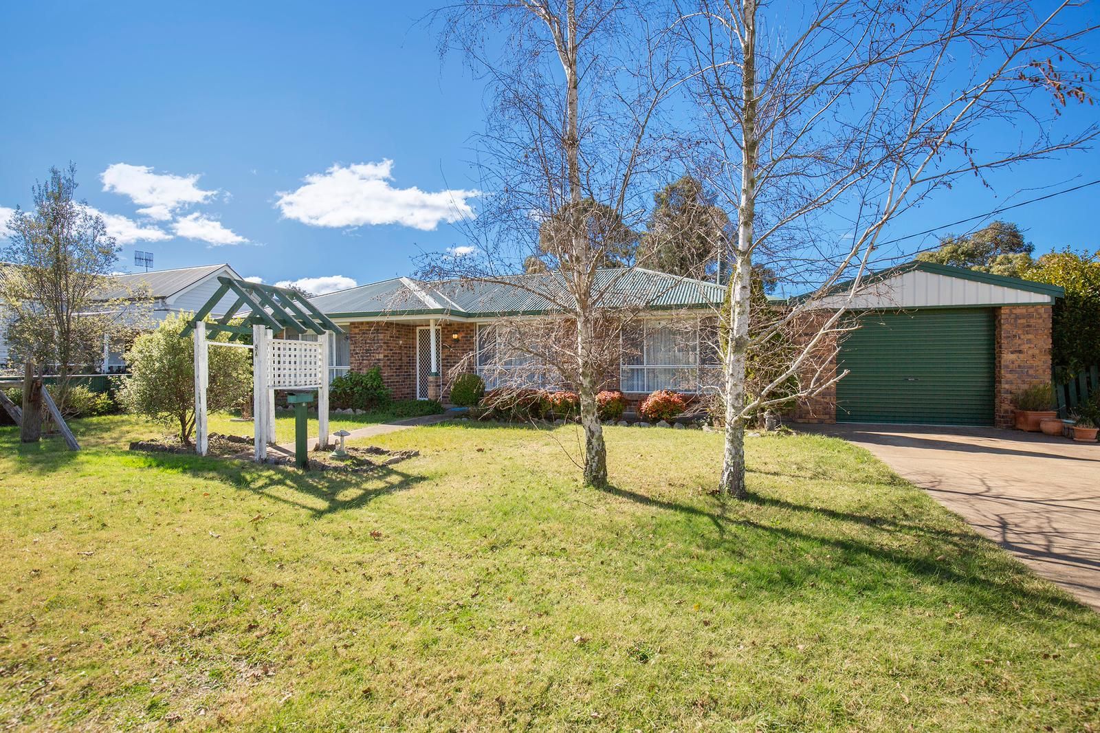 9A King Street, Uralla NSW 2358, Image 0