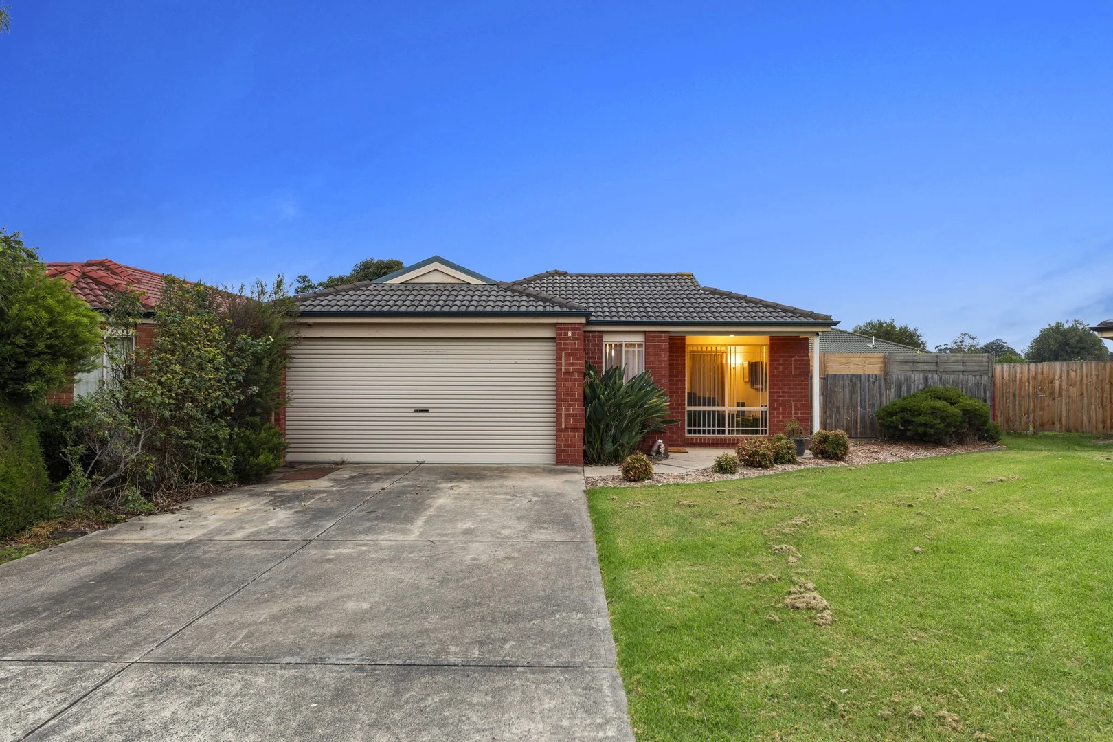 7 Lauren Square, Pakenham VIC 3810