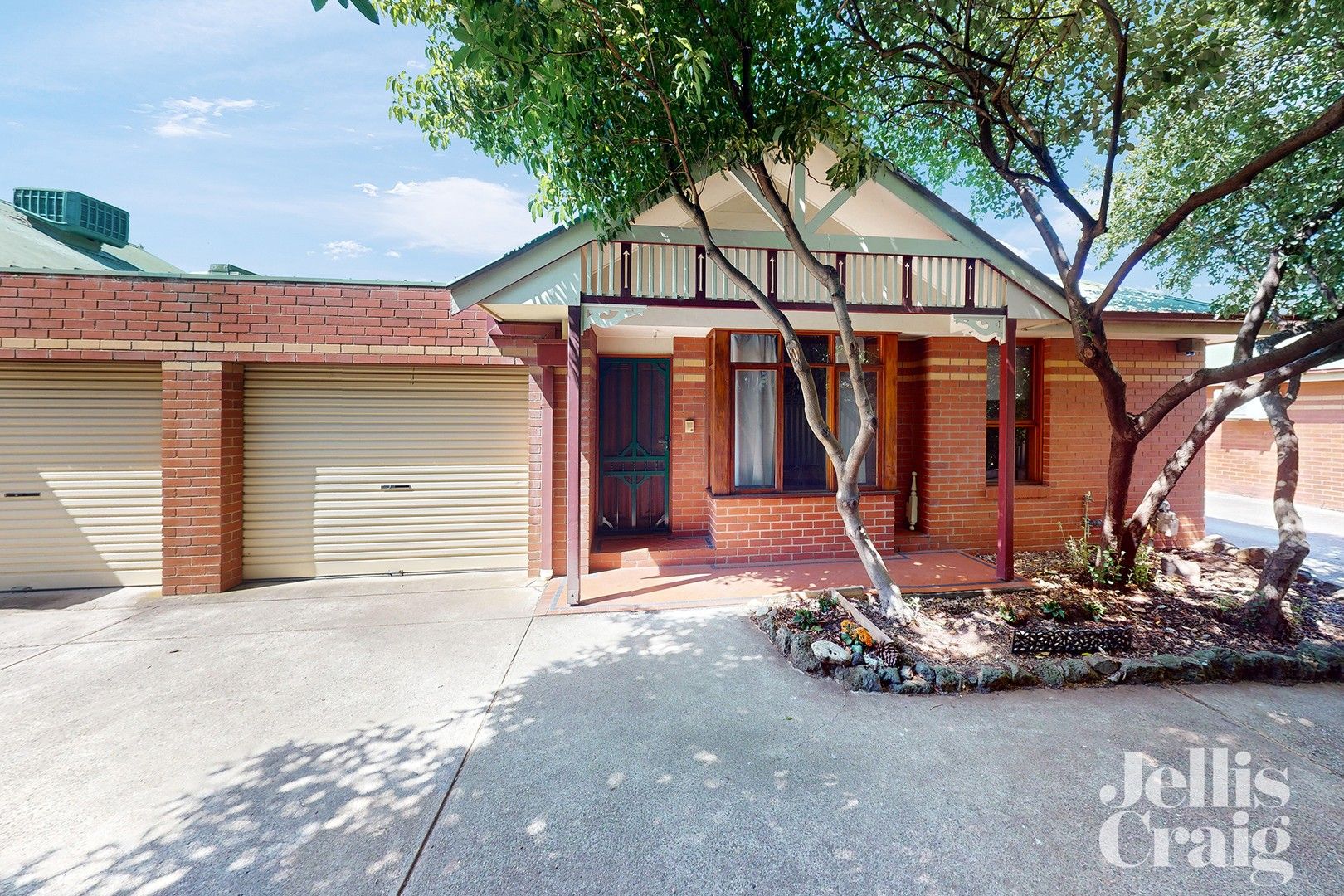 2 bedrooms Apartment / Unit / Flat in 2/127 Ogilvie Street ESSENDON VIC, 3040