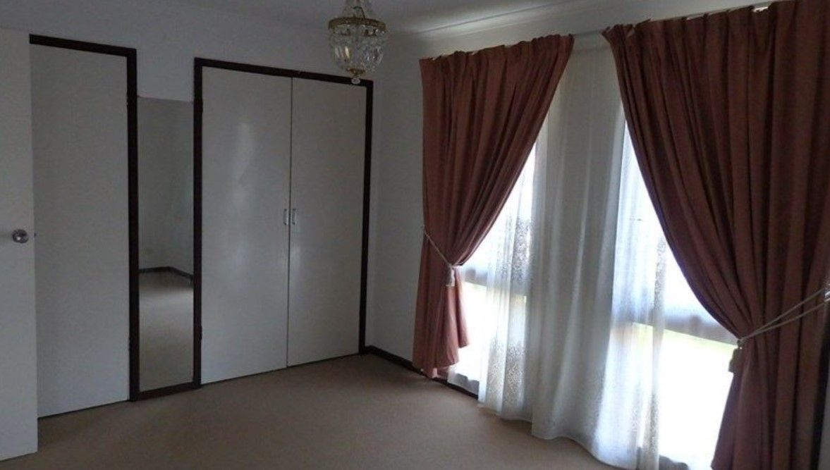 15 Rosella Avenue, Clarinda VIC 3169 House For Rent Domain