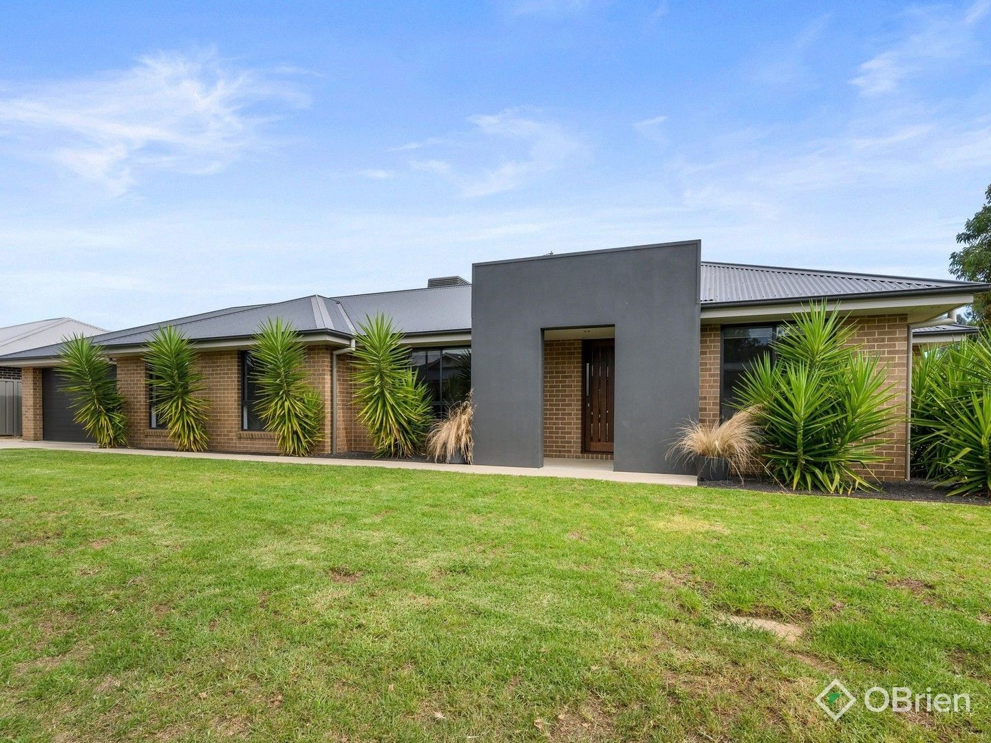 4 bedrooms House in 58 Songlark Crescent THURGOONA NSW, 2640