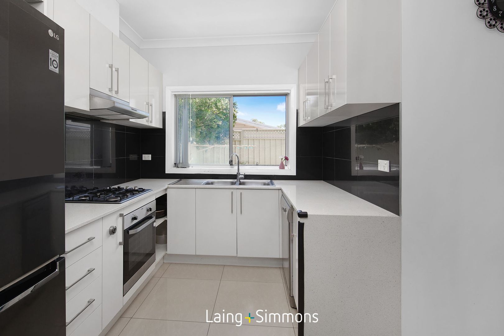 40/570 Sunnyholt Road, Stanhope Gardens NSW 2768, Image 2