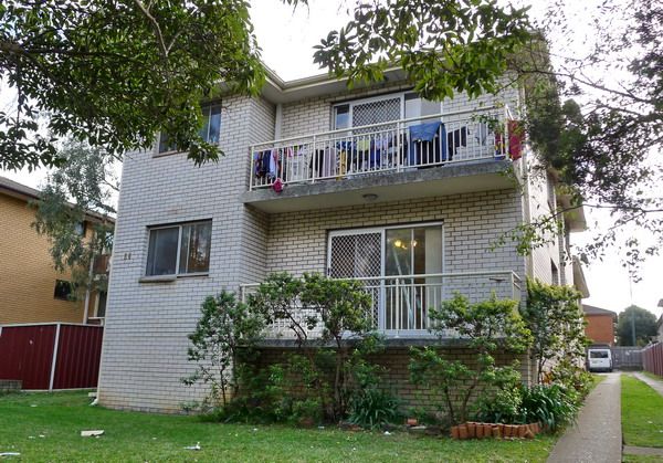 2 bedrooms Apartment / Unit / Flat in 2/86 Station Rd AUBURN NSW, 2144