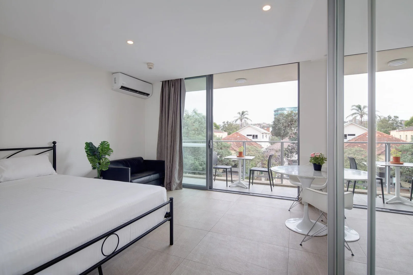 Additional image 3 of 114F Curlewis St, Bondi Beach NSW 2026