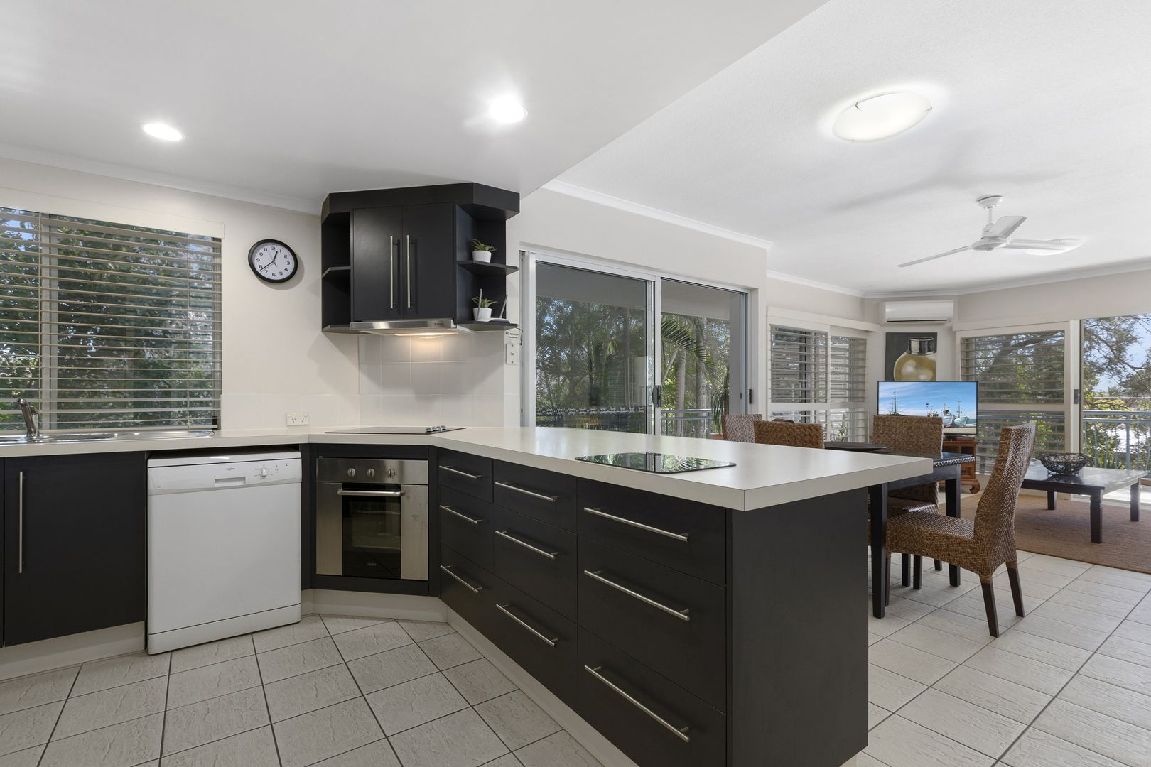 7/144 Noosa Parade, Noosaville QLD 4566, Image 2