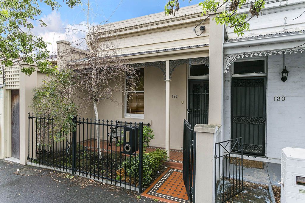 2 bedrooms House in 132 Bridge Street PORT MELBOURNE VIC, 3207