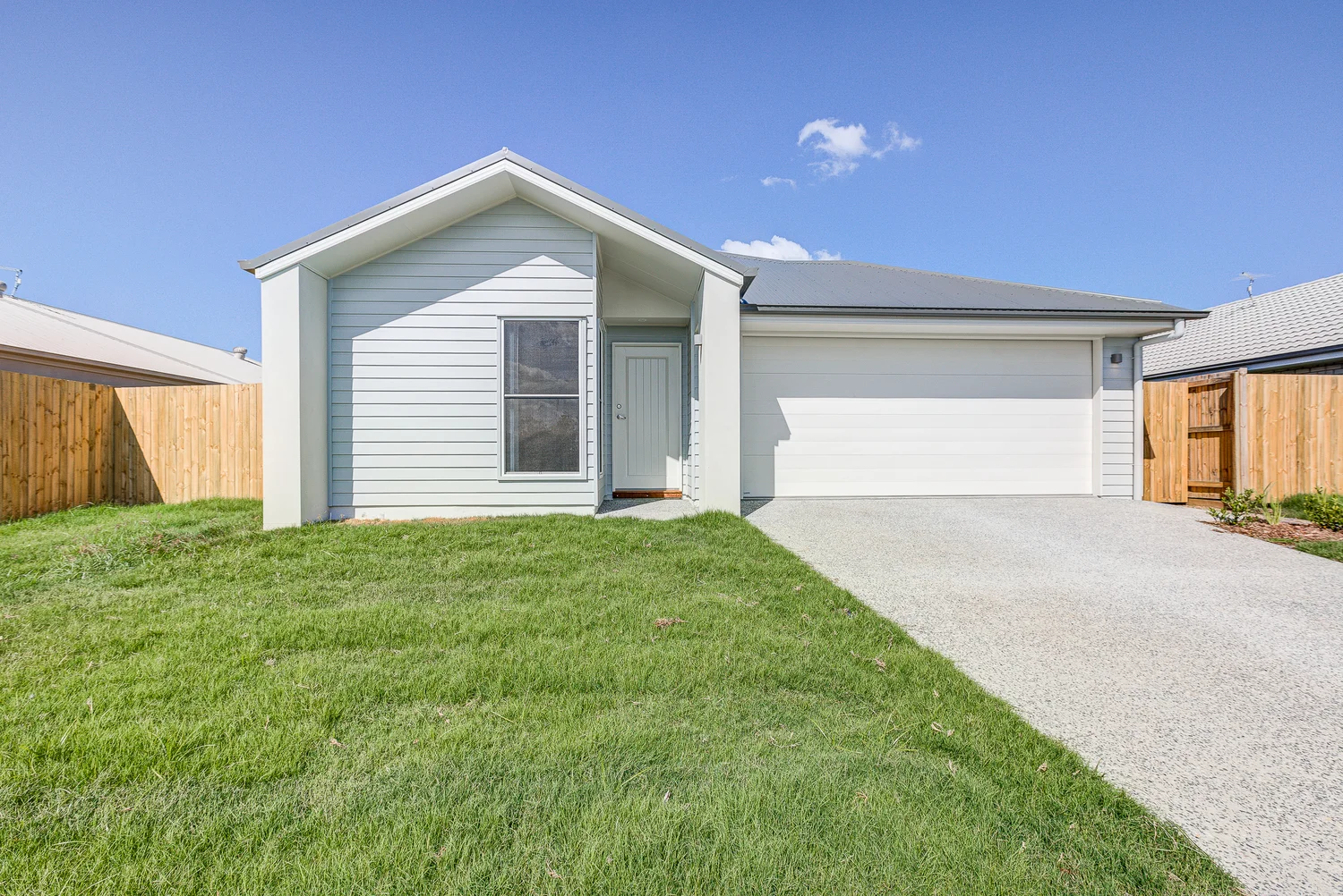 7 Duke Road, Logan Reserve QLD 4133