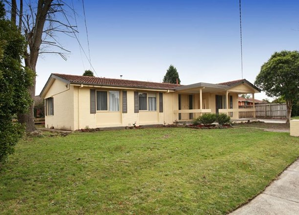 25 Glengariff Drive, Mulgrave VIC 3170