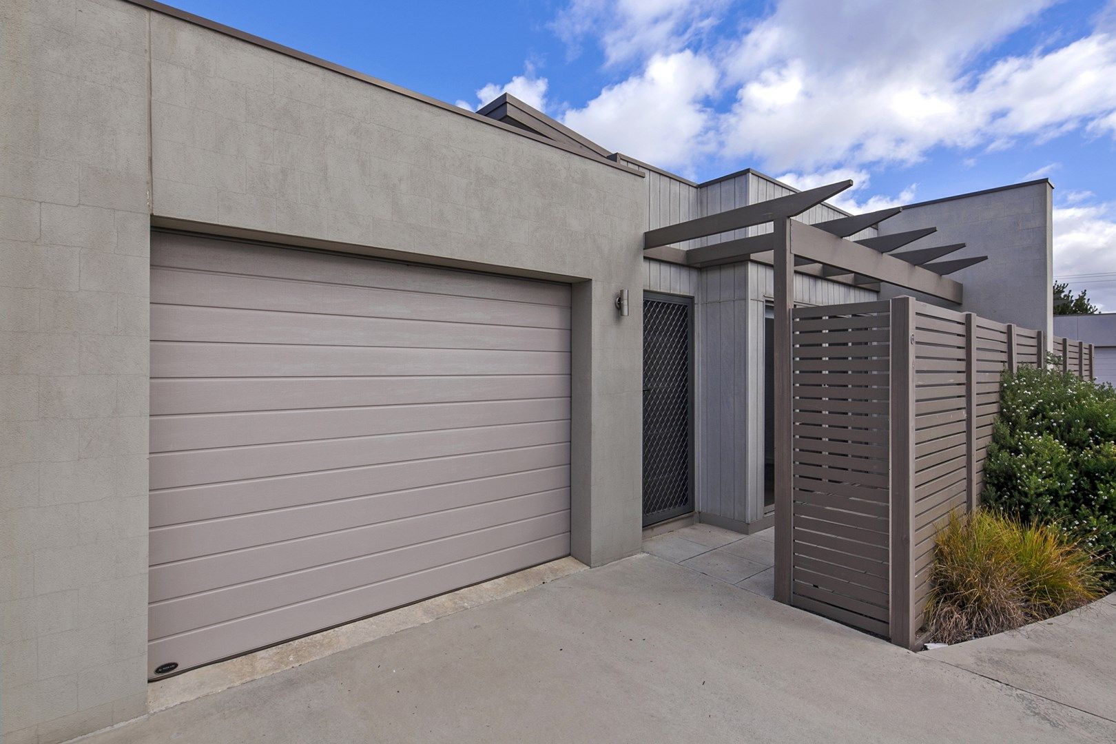 6 Latitude Court, CANADIAN VIC 3350, Image 0