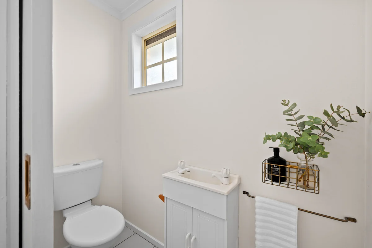 Additional image 8 of 4/9 Long Point Road, Sandy Bay TAS 7005