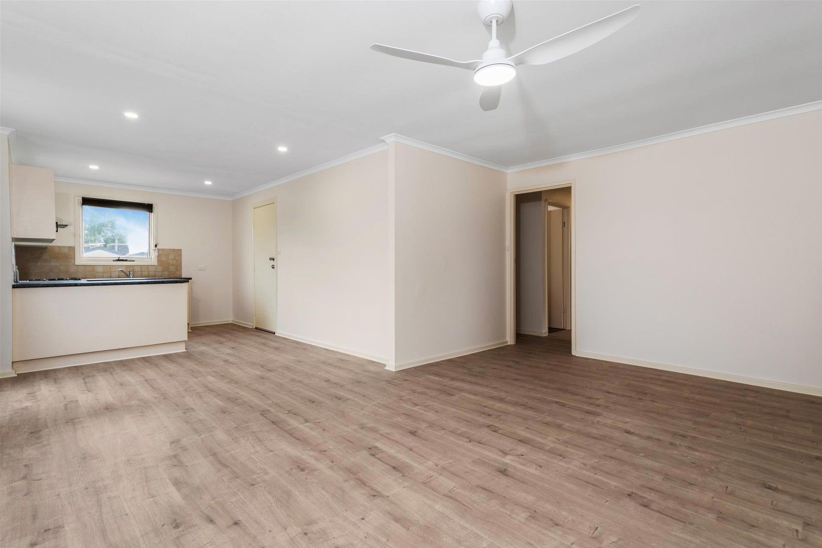 3 bedrooms House in 19 Buenavista Crescent HACKHAM WEST SA, 5163