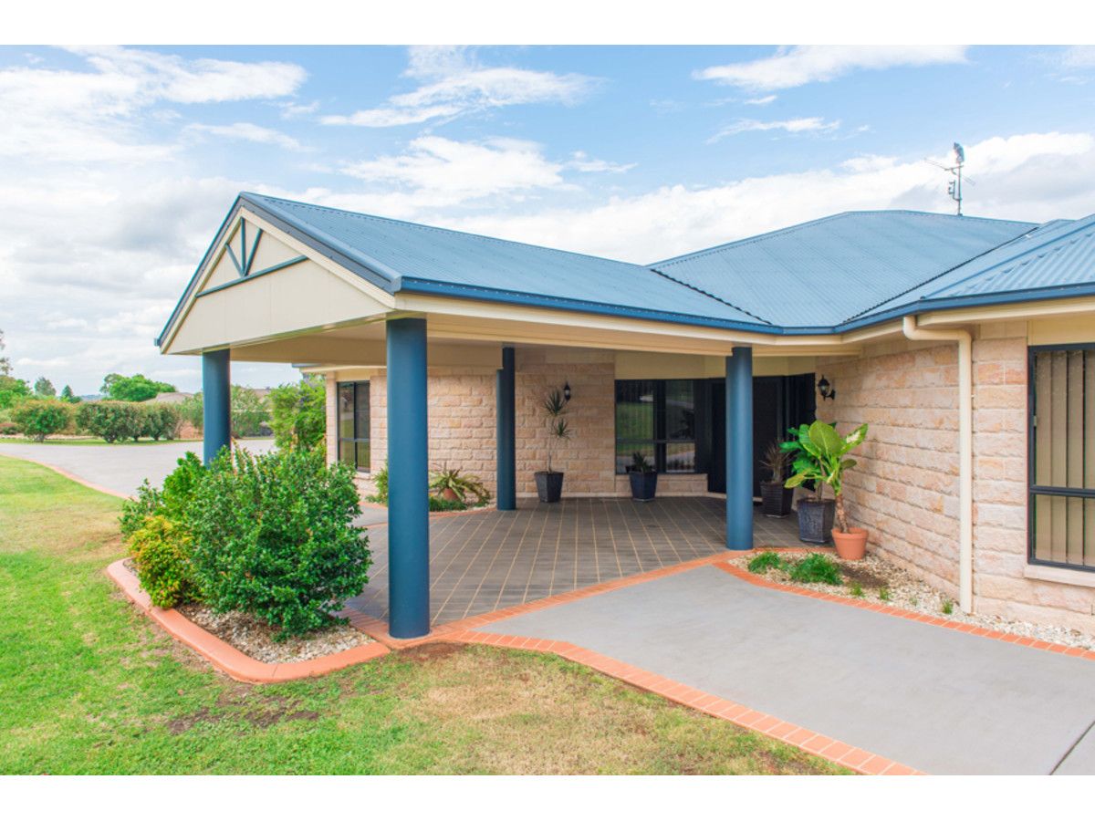 10 Roderick Drive, Cotswold Hills QLD 4350, Image 2