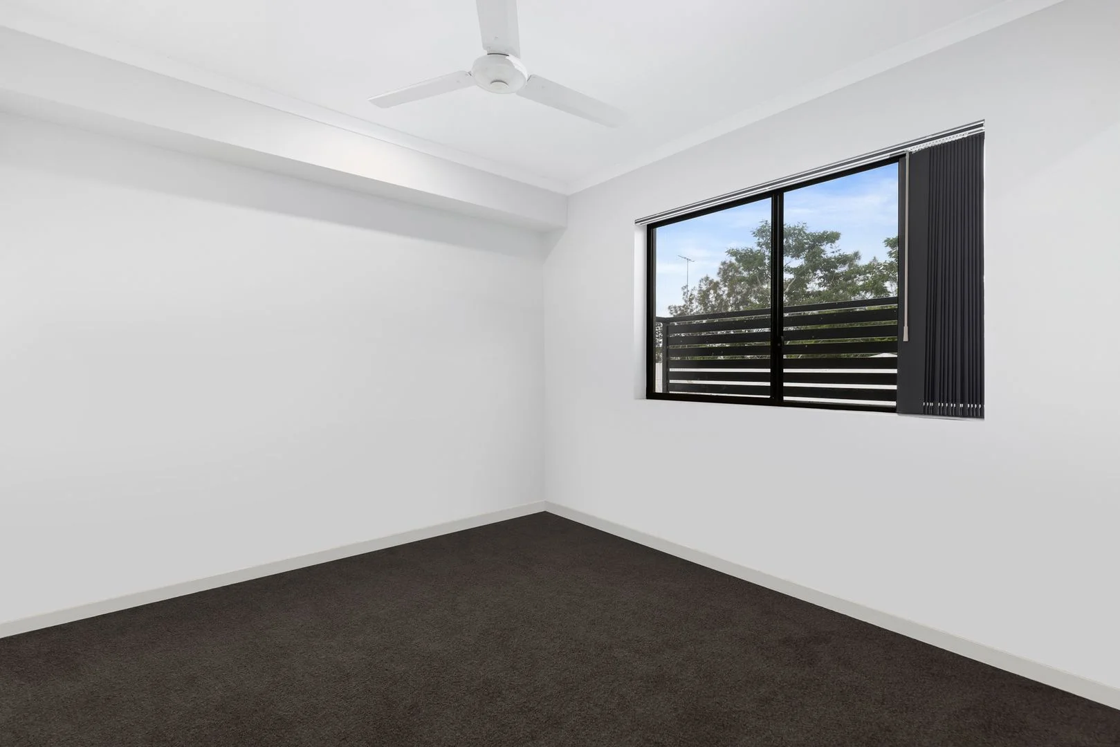 Additional image 8 of 9/30 Jordan St, Greenslopes QLD 4120