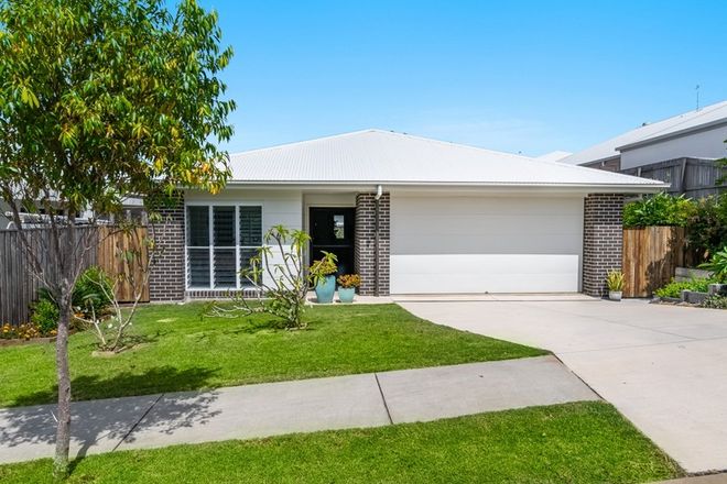 Picture of 122 Stoneyhurst Drive, LENNOX HEAD NSW 2478