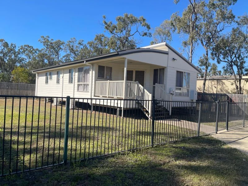 21E Beresford Crescent, Dysart QLD 4745