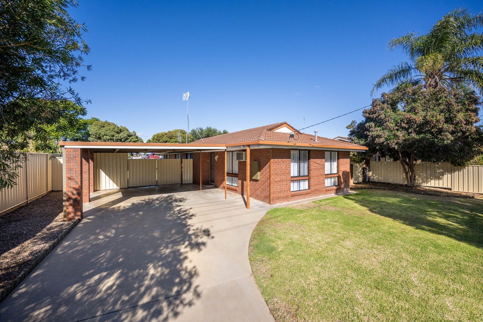 3 bedrooms House in 22 Percival Street SHEPPARTON VIC, 3630