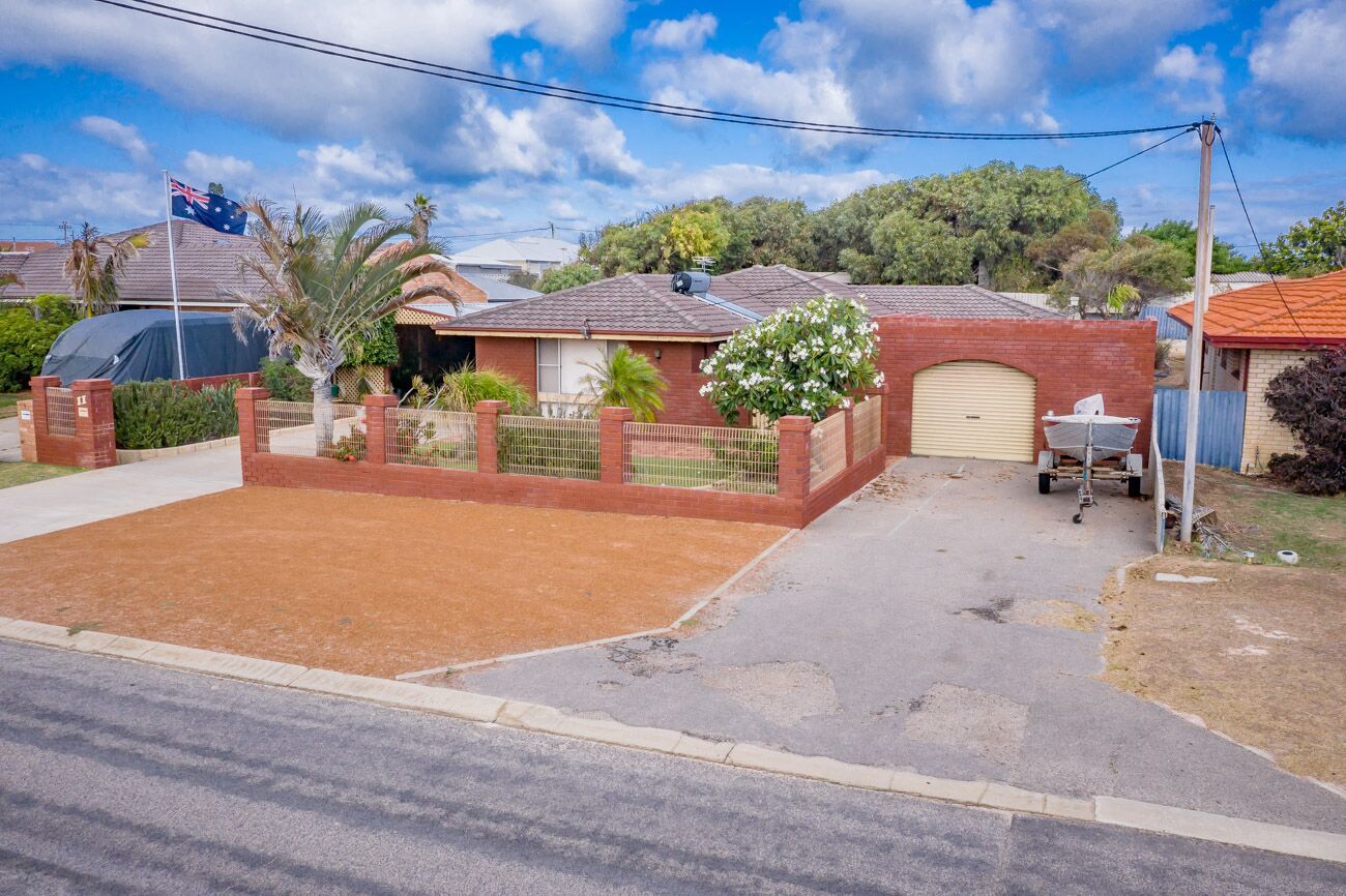 11 Hakea Street, Tarcoola Beach WA 6530, Image 1