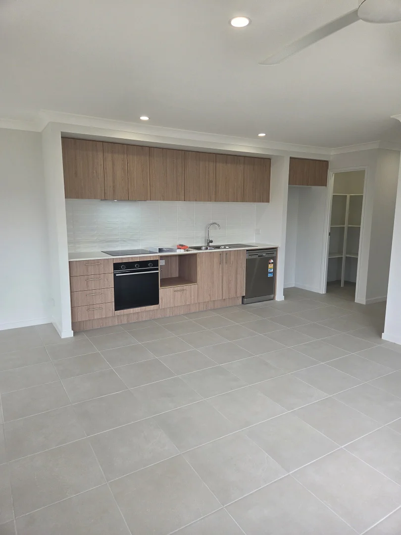 1/16 Syrah Street, Logan Reserve QLD 4133 - Semi-detached For Rent | Domain