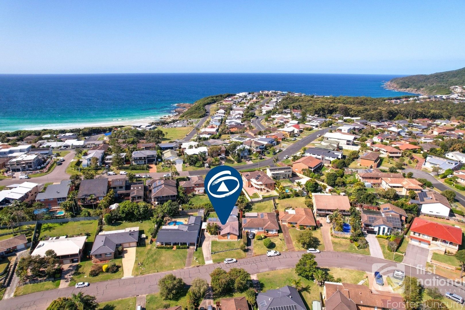 4 bedrooms House in 20 Minnibah Circuit FORSTER NSW, 2428