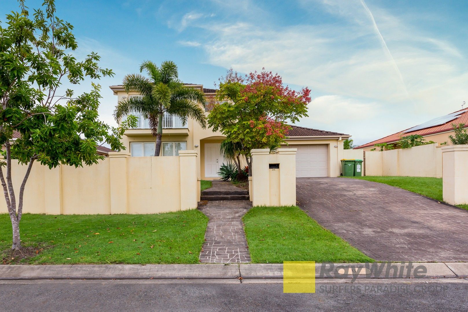 4 bedrooms House in 6 Ulrike Way BENOWA QLD, 4217