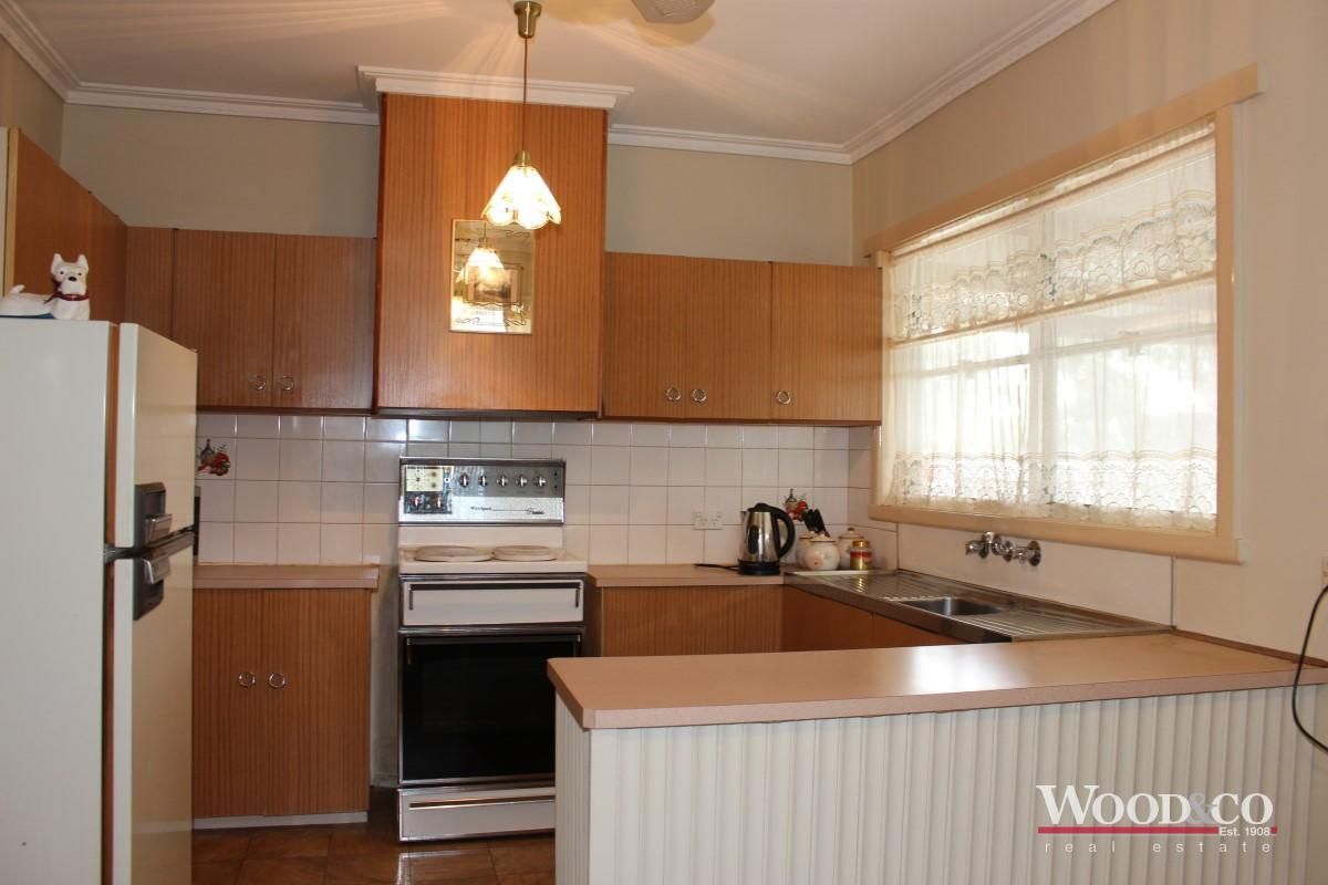 4 McDonald Court, Swan Hill VIC 3585, Image 1