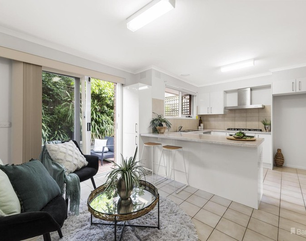 2/18-20 Glendale Avenue, Templestowe VIC 3106