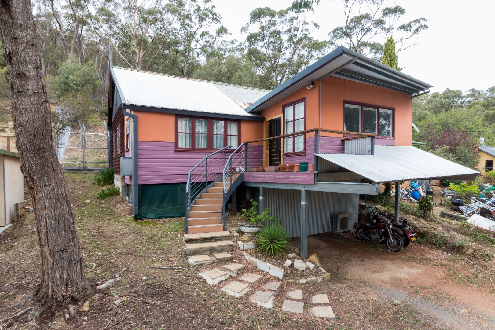 54 Schardt St Captains Flat Nsw 2623 Domain
