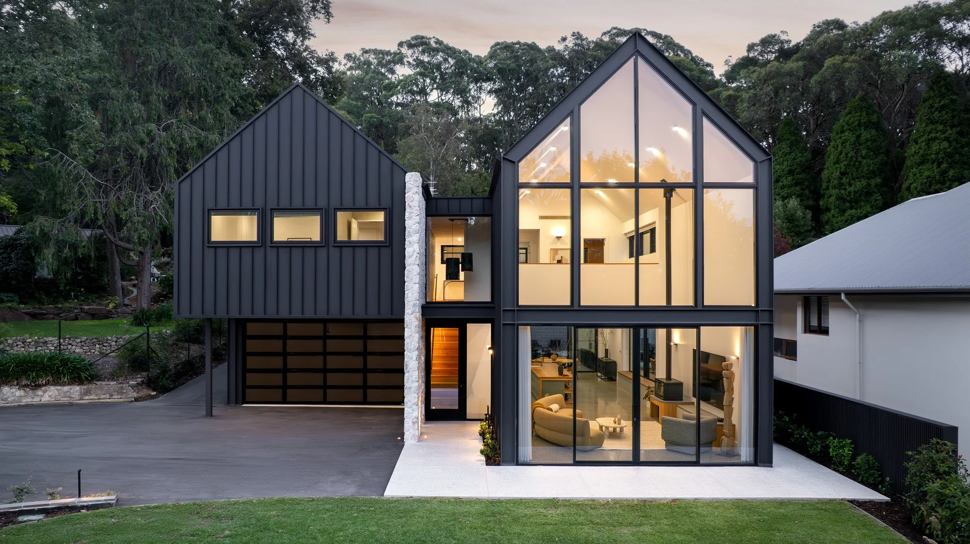 Primary image of 77 Piccadilly Road, Crafers SA 5152