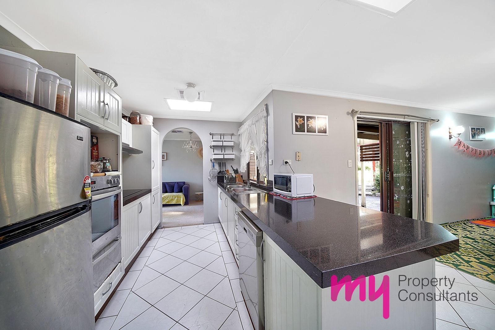 5 Rentoul Street, Glenfield NSW 2167, Image 2