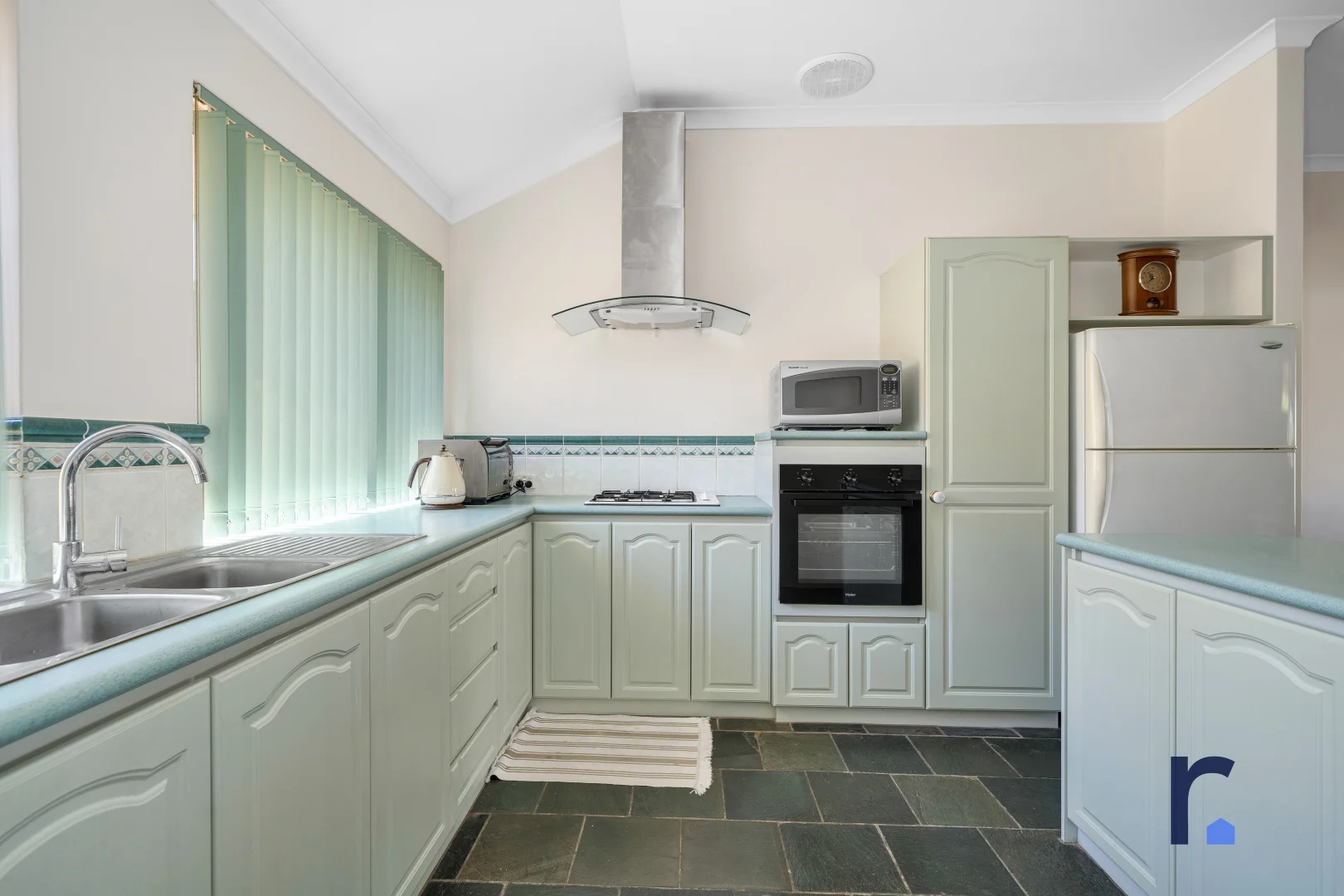 Additional image 14 of 14 Shadwell Court, Caversham WA 6055