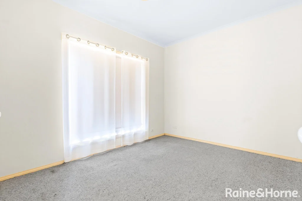 Additional image 7 of 11 Clarendon Drive, Melton South VIC 3338