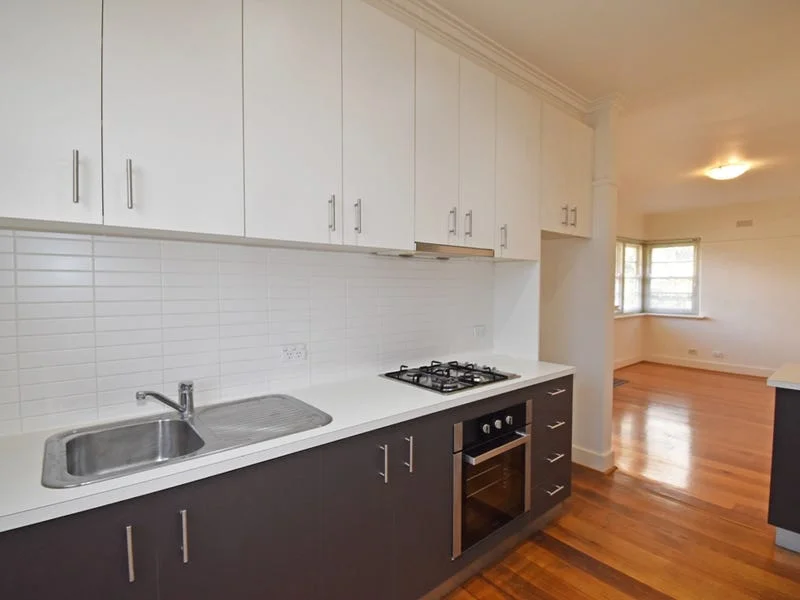 Additional image 4 of 2/62 York Street, St Kilda West VIC 3182