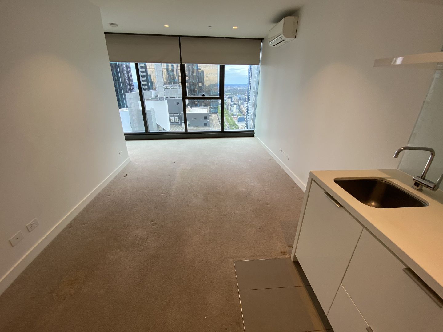 4002/285 La Trobe Street, Melbourne VIC 3000 Apartment For Rent Domain