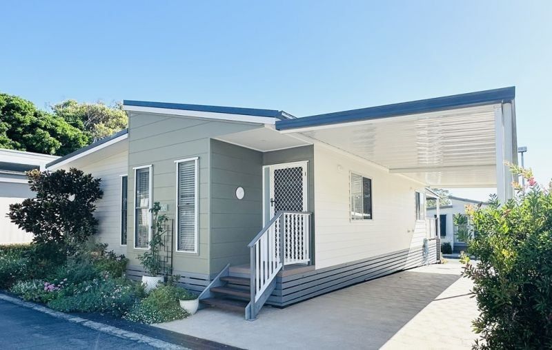 2 bedrooms House in 639/21 Redhead Road HALLIDAYS POINT NSW, 2430